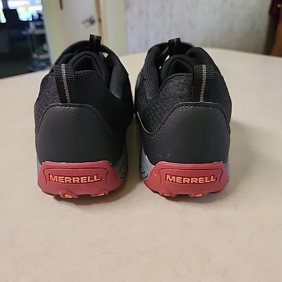 NEW Merrell Trail Chaser Hiking Sneaker Black Grey RED Mens 7M - Picture 6 of 11